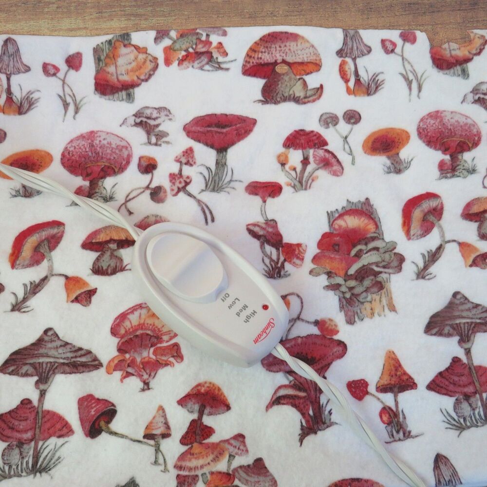 Heating Pad Cover, 12 x 15, Soft Flannel With Mushrooms, 3 Snap Closure